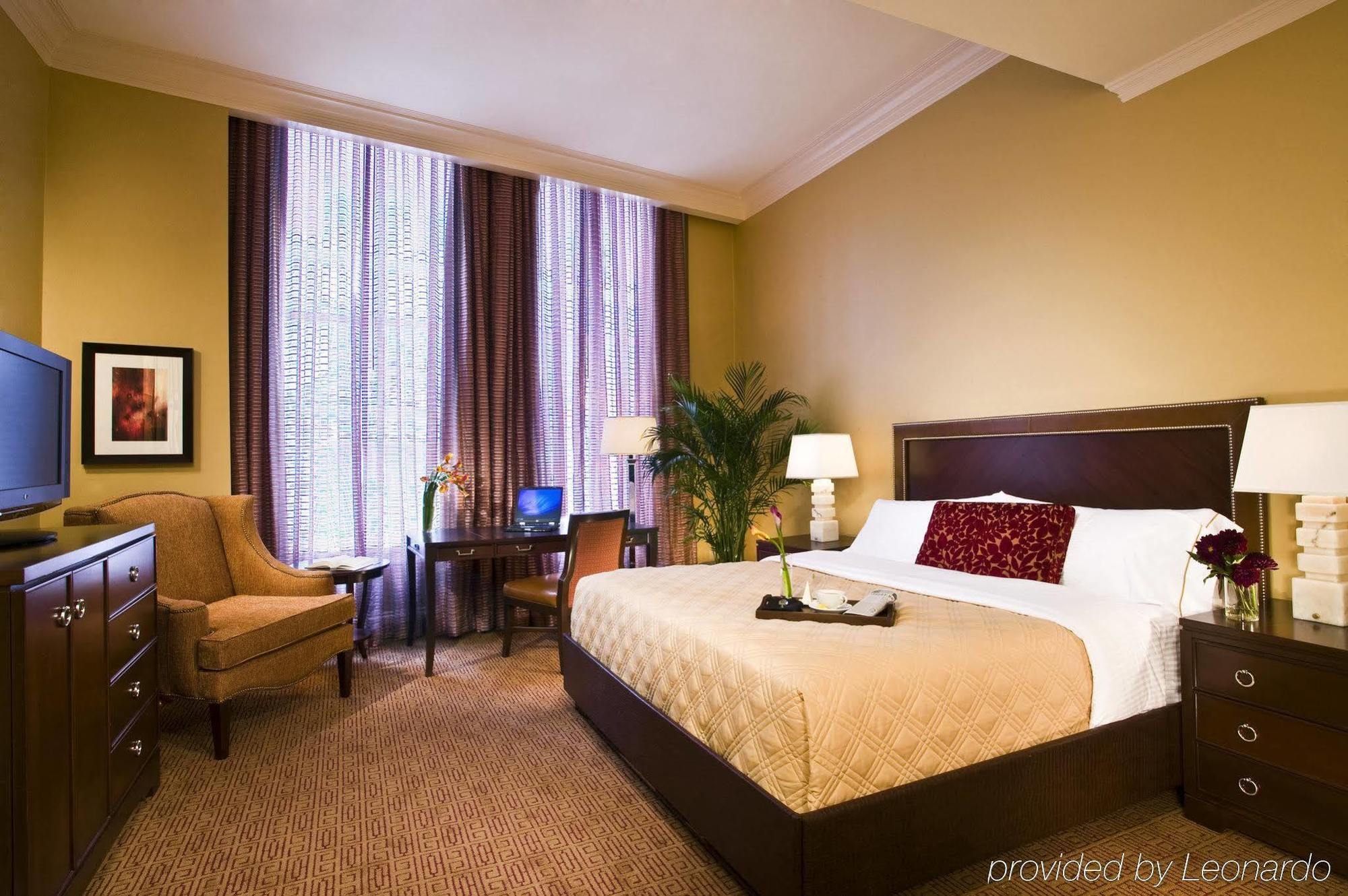 Magnolia New Orleans Hotel Room photo